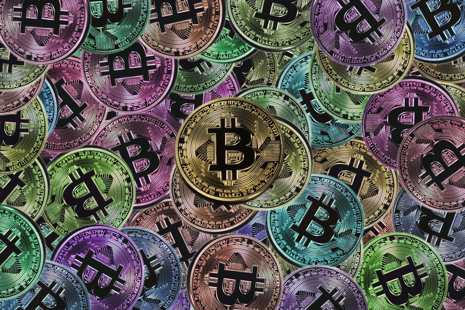 Blockchain e Criptovalute: Come la Tecnologia Sta Cambiando il Mondo degli Investimenti