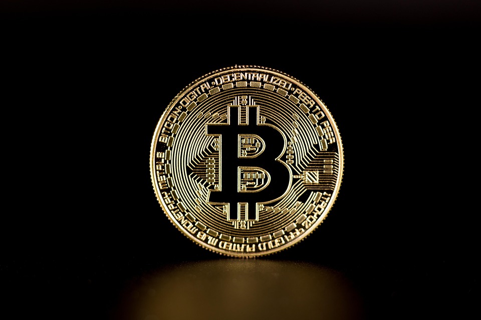 Criptovalute e Blockchain: Opportunità e Rischi nel Mondo degli Asset Digitali