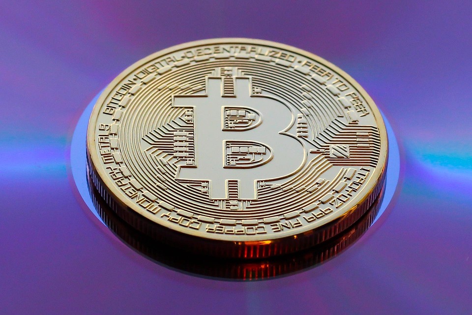 L’evoluzione della valuta digitale: come le criptovalute stanno cambiando il panorama finanziario