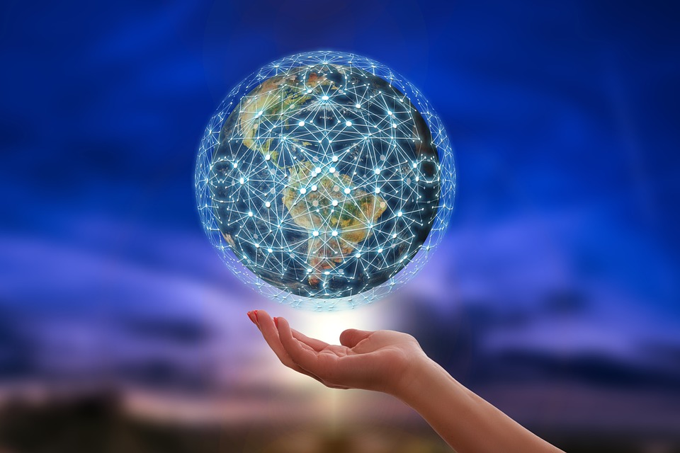 Esploratori Digitali: Navigare nel Mondo dell’Innovazione e della Creatività